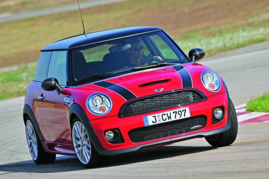  Mini Cooper JCW Clubman 2009 года  (фото 9 из 41)